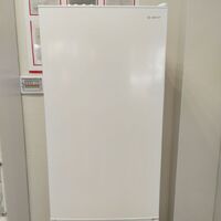 Холодильник DEXP b220ama