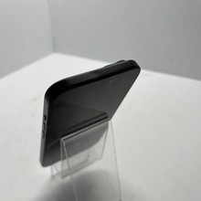 Смартфон Apple iPhone 15 6/128 Черный — миниатюра 3