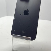 Смартфон Apple iPhone 15 6/128 Черный — миниатюра 5