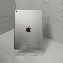 Планшет Apple iPad (5-го поколения) (2017) 32 Серебряный — миниатюра 4