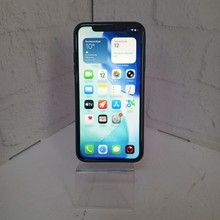 Смартфон Apple iPhone 11 4/64 Черный — миниатюра 1