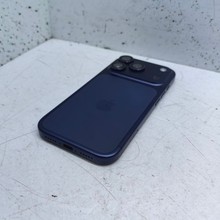 Смартфон Apple iPhone 17 Pro 12/256 Синий — миниатюра 5