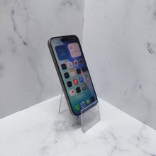 Смартфон Apple iPhone 15 Pro 8/128 серый — миниатюра 4