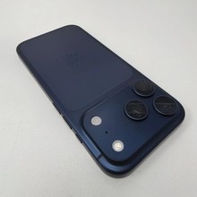 Смартфон Apple iPhone 17 Pro 12/512 Синий — миниатюра 4