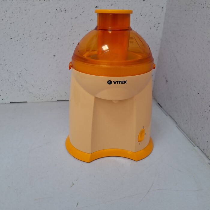 Соковыжималка Juicer CF-303