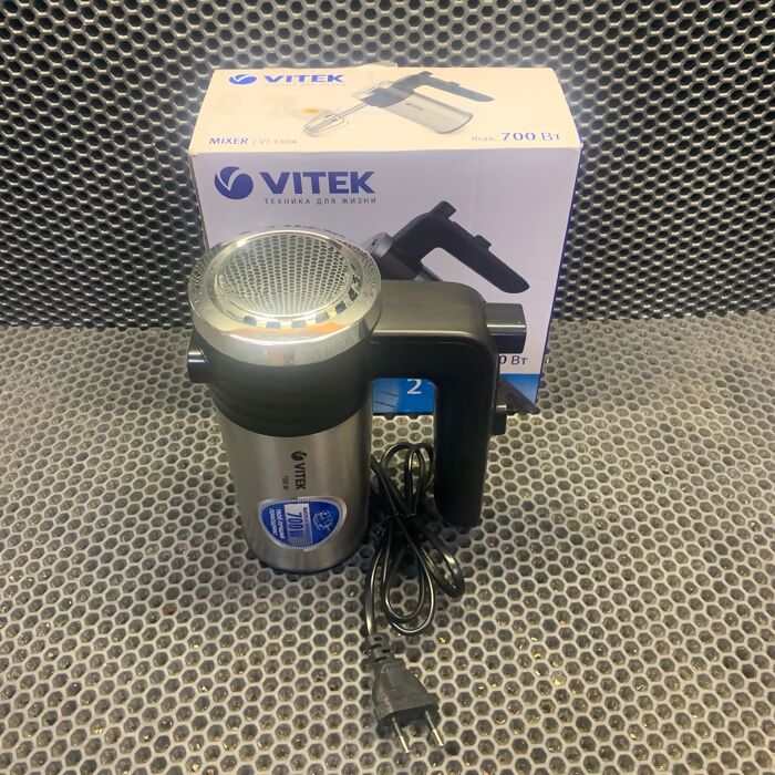 Миксер Vitek VT-1404
