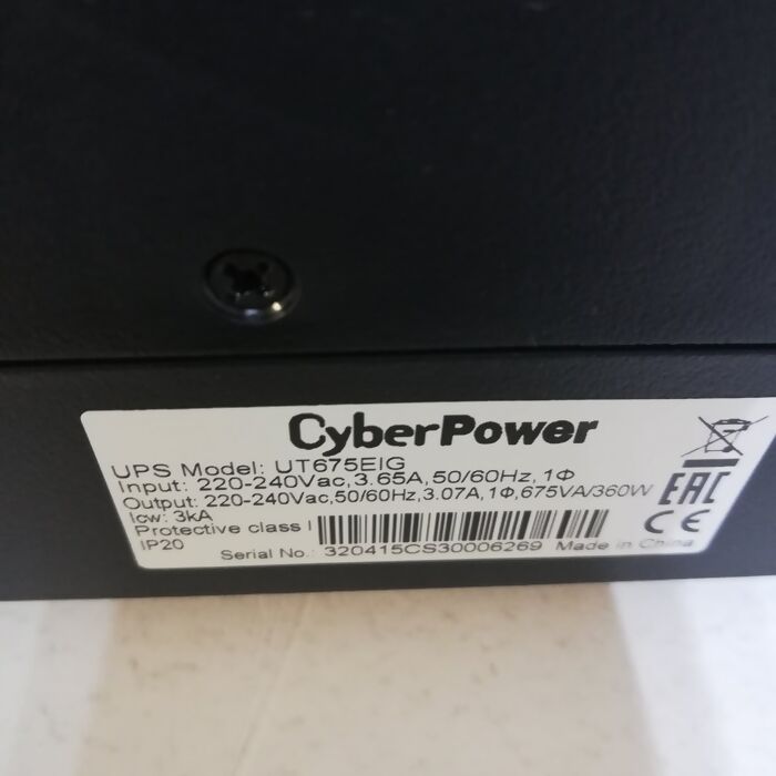 ИБП CyberPower uti675e
