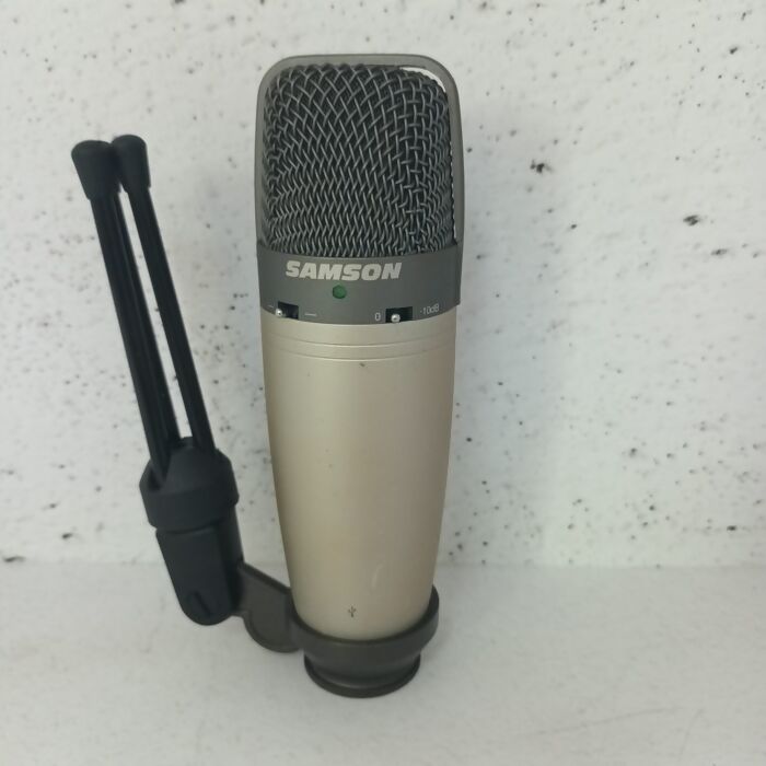 Микрофон Samson go mic