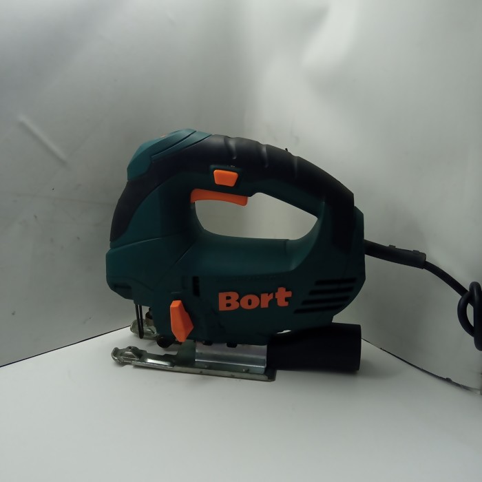 Электролобзик Bort BPS-570U-Q