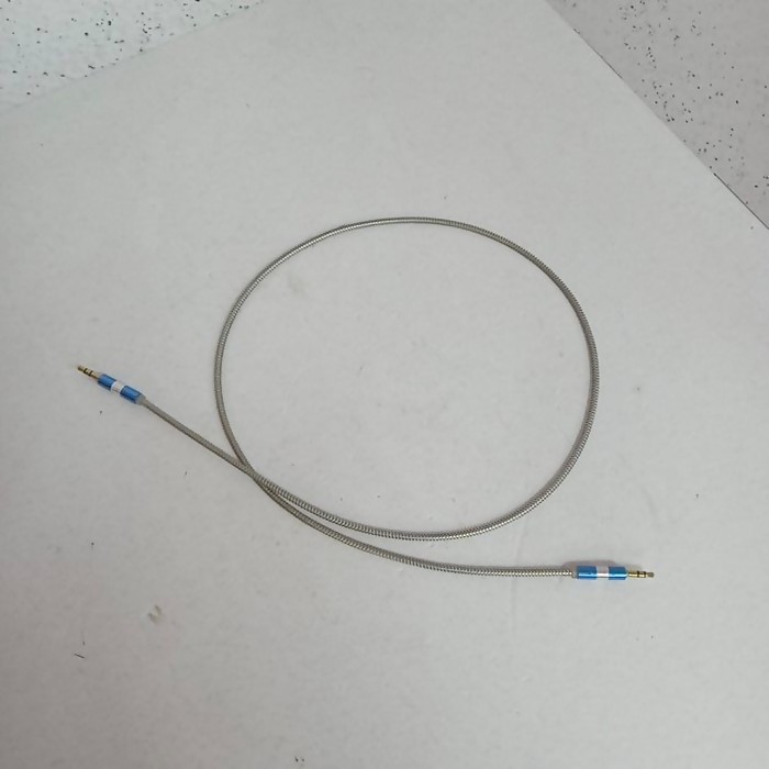 AUX кабель 1m в ас-те