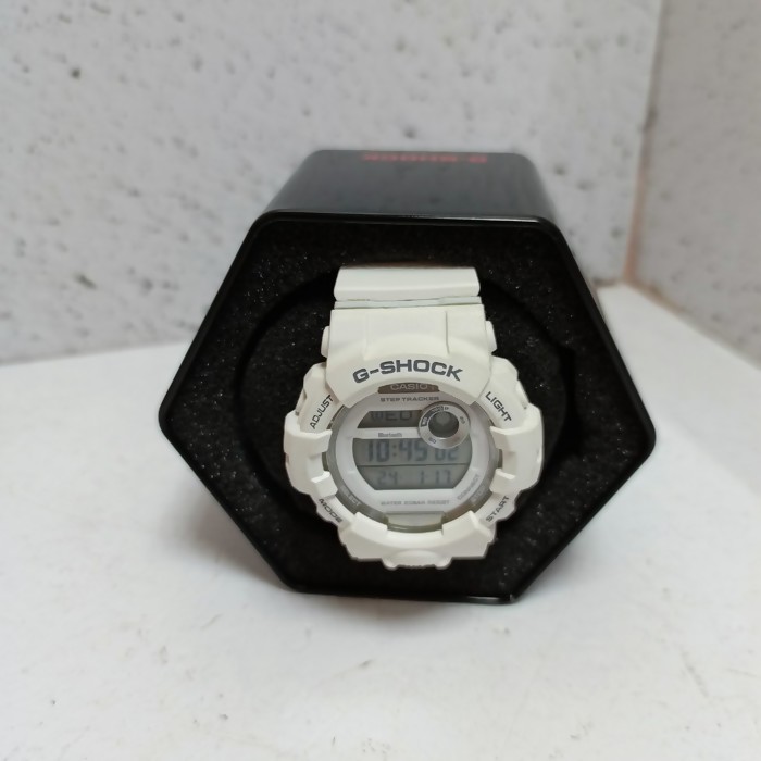 Наручные часы Casio G-Shock GBD-800