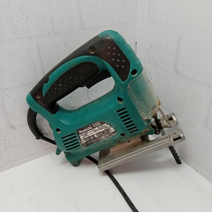 Лобзик Makita 4329