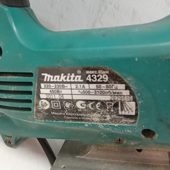 Лобзик Makita 4329