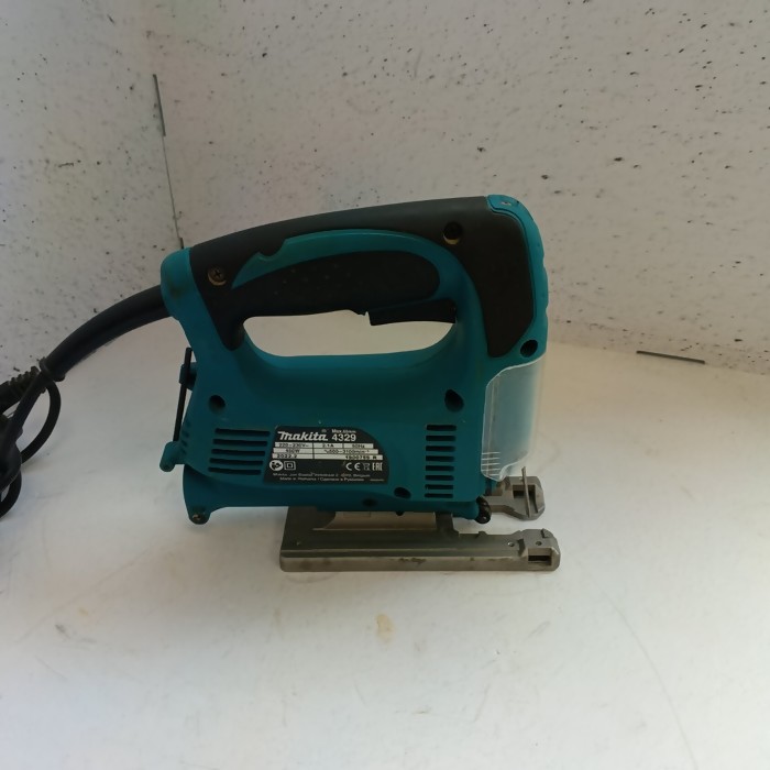 Электролобзик Makita 4329