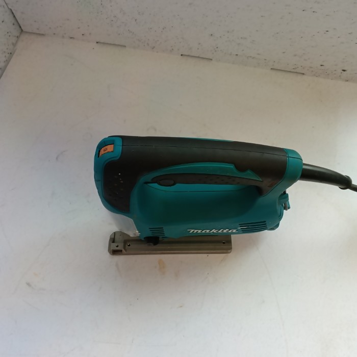 Электролобзик Makita 4329