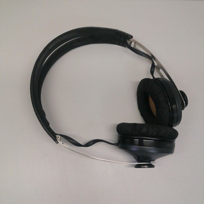 Беспроводные наушники SENNHEISER Momentum On-Ear Wireless