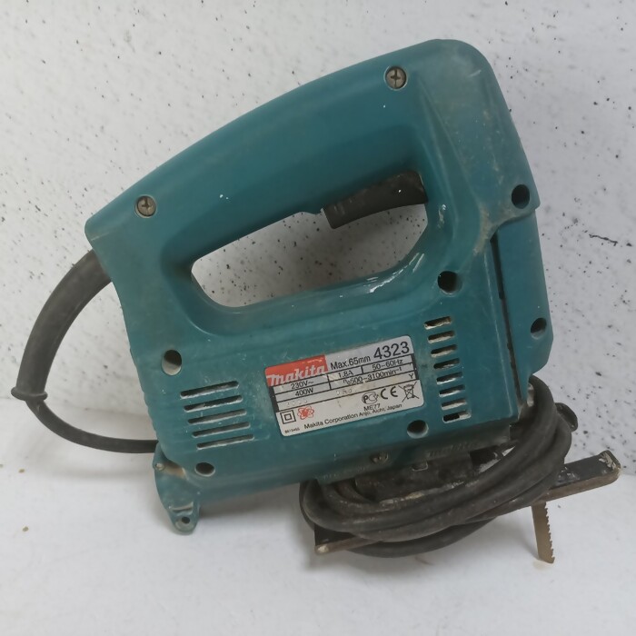 Лобзик Makita 4323