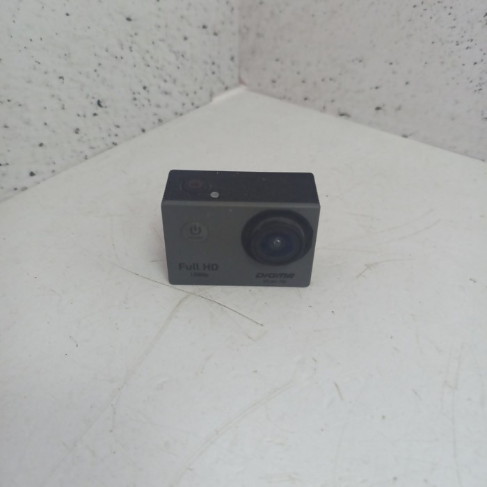 Экшн-камера DIGMA DiCam 150