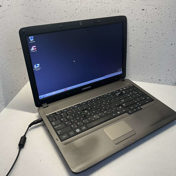 Ноутбук Samsung XE500T1C