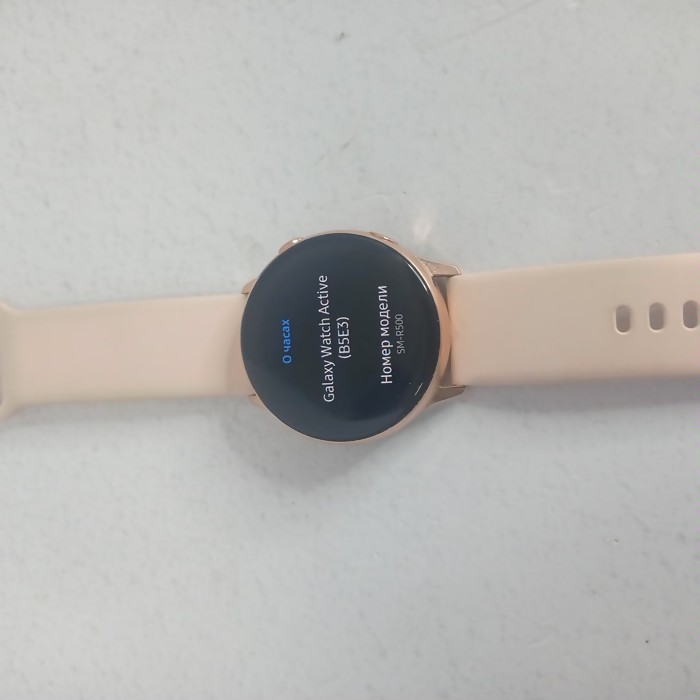 Смарт-часы Samsung Galaxy Watch Active