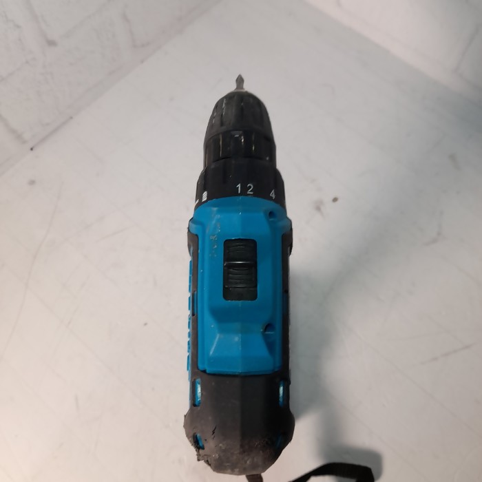 Дрель-шуруповерт Makita DDF482