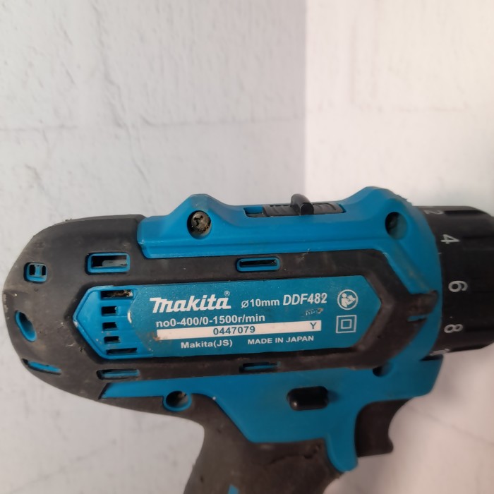 Дрель-шуруповерт Makita DDF482