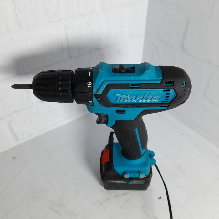 Шуруповерт Makita DF331D