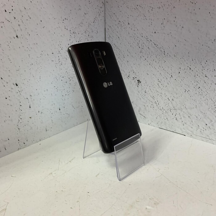 Смартфон LG P50 3/32 Черный