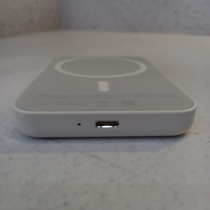 Беспроводное зарядное устройство Apple MagSafe Duo Charger