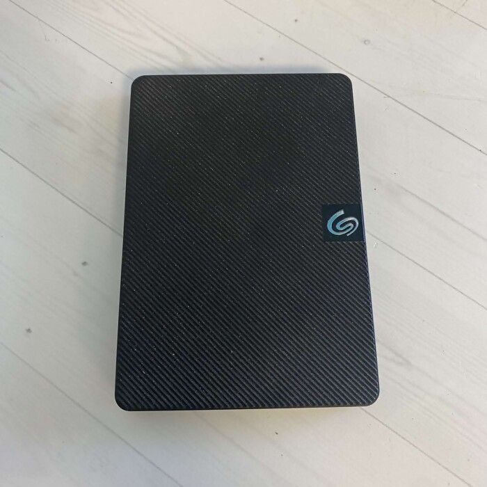 Жесткий диск Seagate Expansion 1Tb