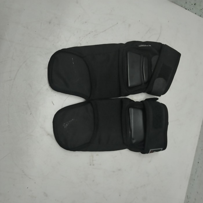 Перчатки боксерские Adidas KP&P