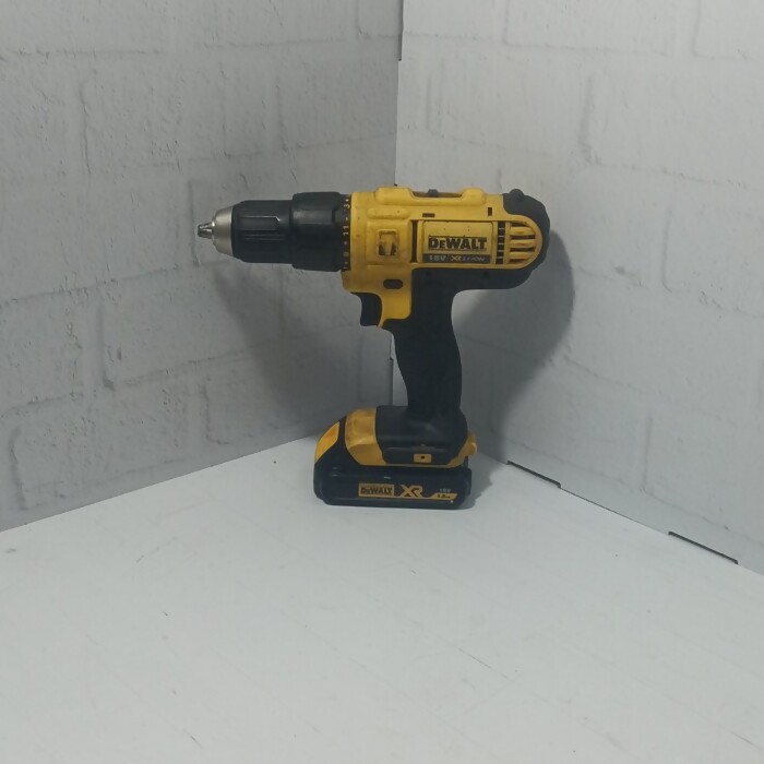 Dewalt dcd776 18v hotsell