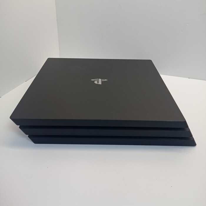 Игровая приставка Sony PlayStation 4 Pro 1TB