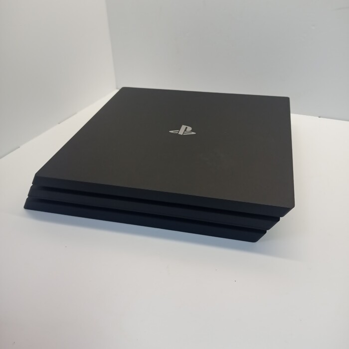 Игровая приставка Sony PlayStation 4 Pro 1TB