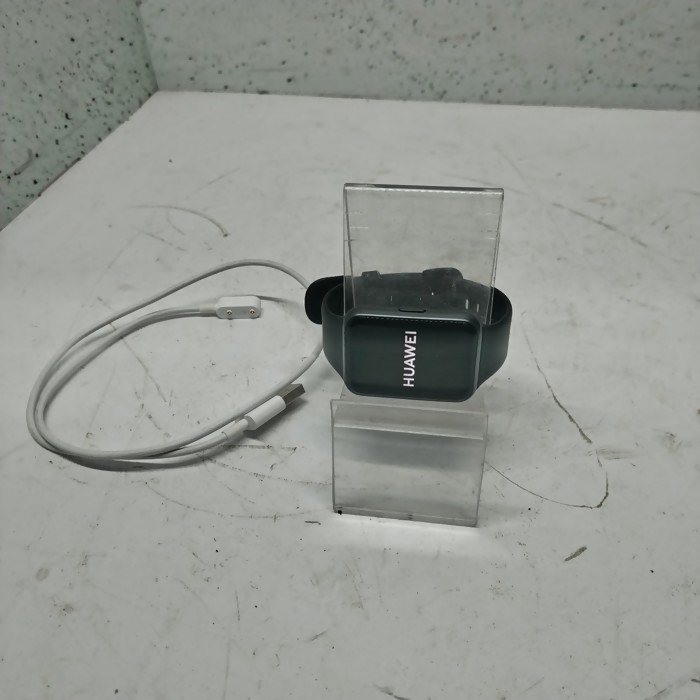 Умные часы Huawei Watch FIT 2