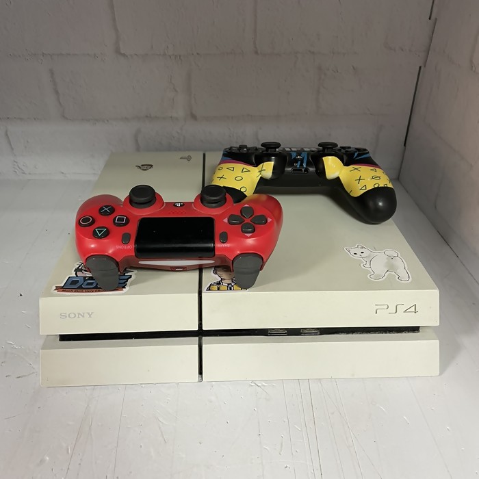 Игровая приставка Sony PS4 500