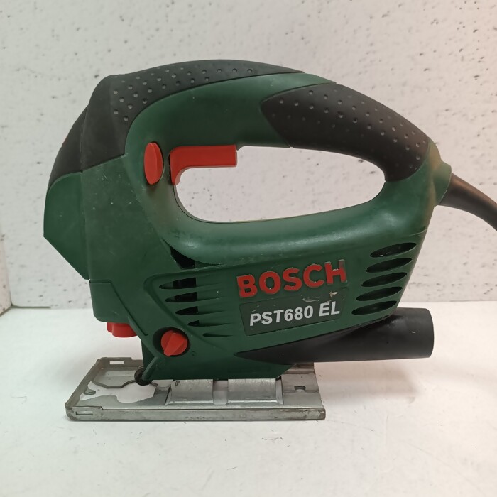 Электролобзик Bosch PST680E