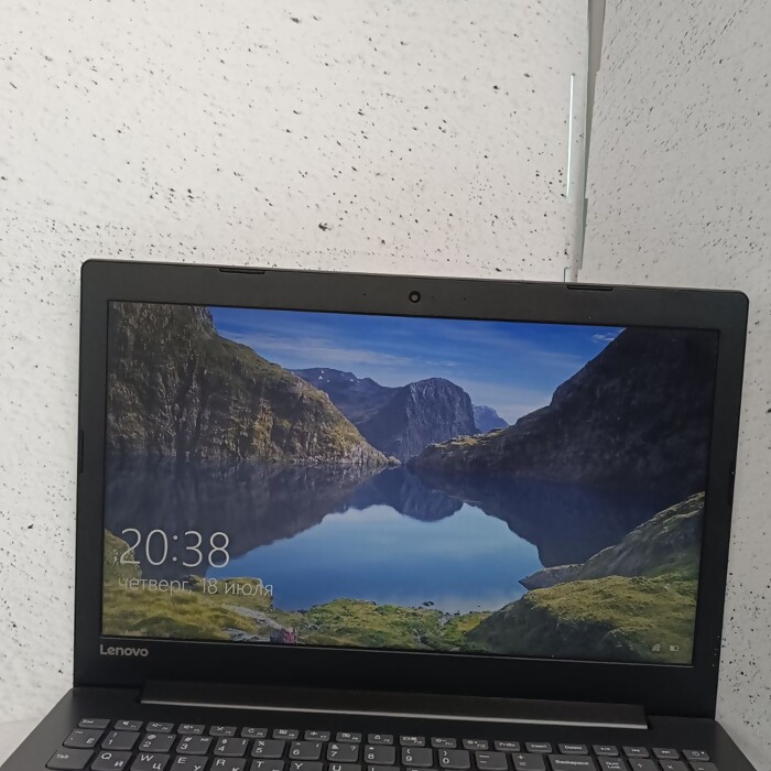 Ноутбук Lenovo idealpad 330-15AST