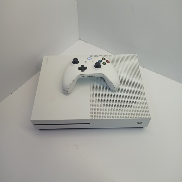 Игровая приставка Microsoft Xbox One S 500 Гб