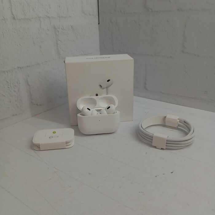 Беспроводные наушники Apple AirPods PRO 2