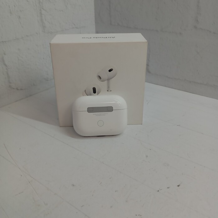 Беспроводные наушники Apple AirPods PRO 2