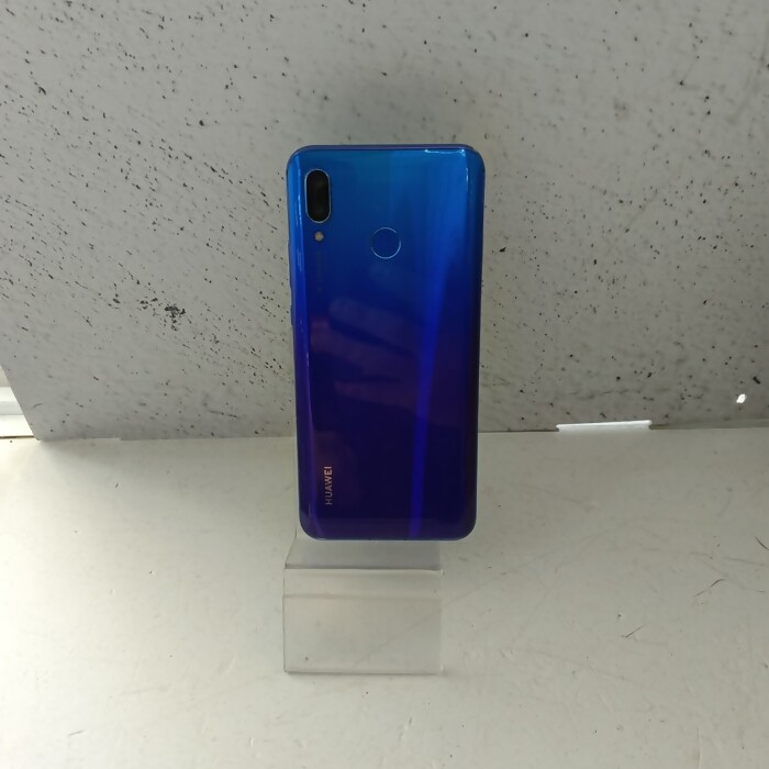 Смартфон HUAWEI Nova 3