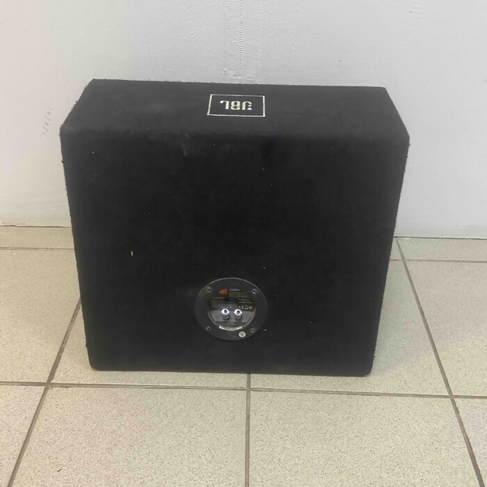 Сабвуфер JBL 1000 WATTS