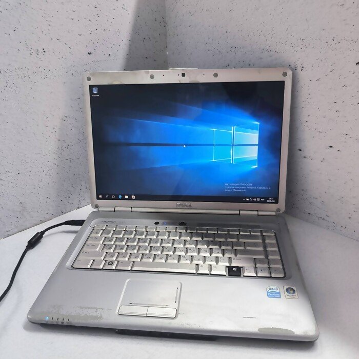 Ноутбук Dell Inspiron 1525