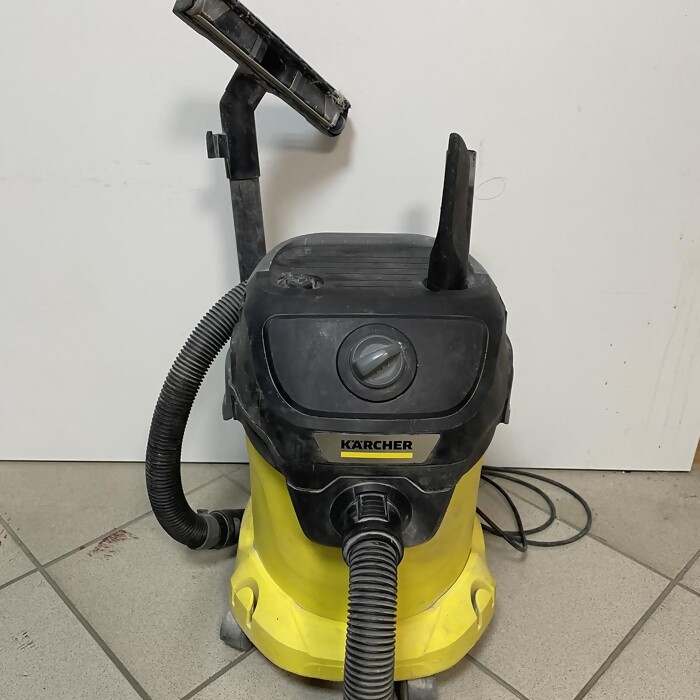 Пылесос KARCHER KWD 3