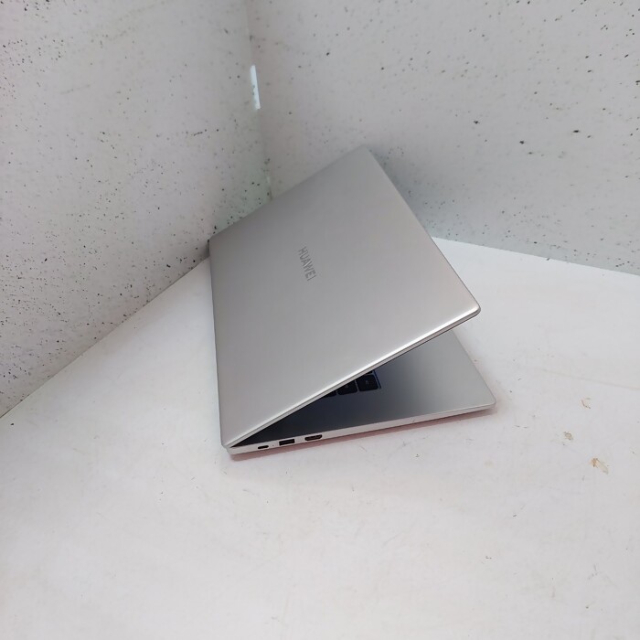 Ноутбук HUAWEI MateBook D15