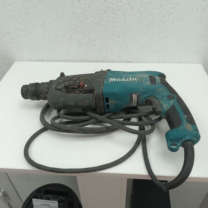 Перфоратор Makita HR2470