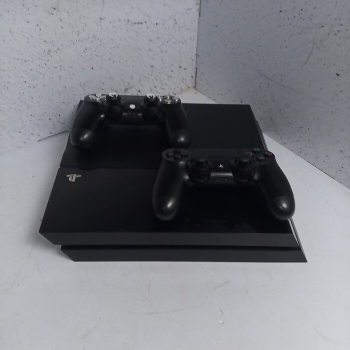 Игровая приставка Sony Ps4