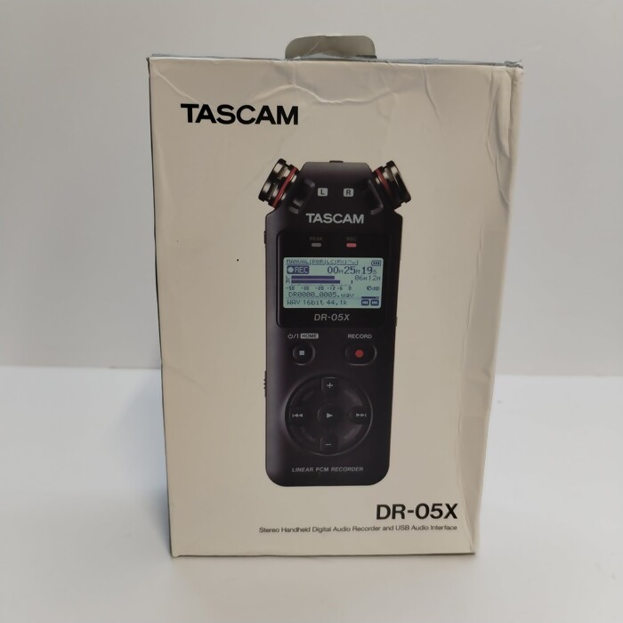 Диктофон Taskam DR-05