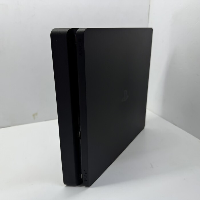 Игровая приставка Sony Play Station 4 Slim 500 ГБ